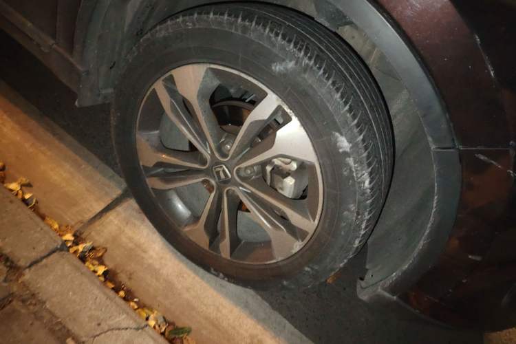 Used Luxgen U6 SUV 2015 1.8T Charm Model
