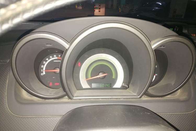 Used Chevrolet Lova 2010 1.6 AT Style Edition
