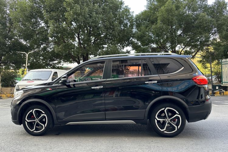 Used SWM X7 2017 1.5T Automatic Prestige Version 7 Seats