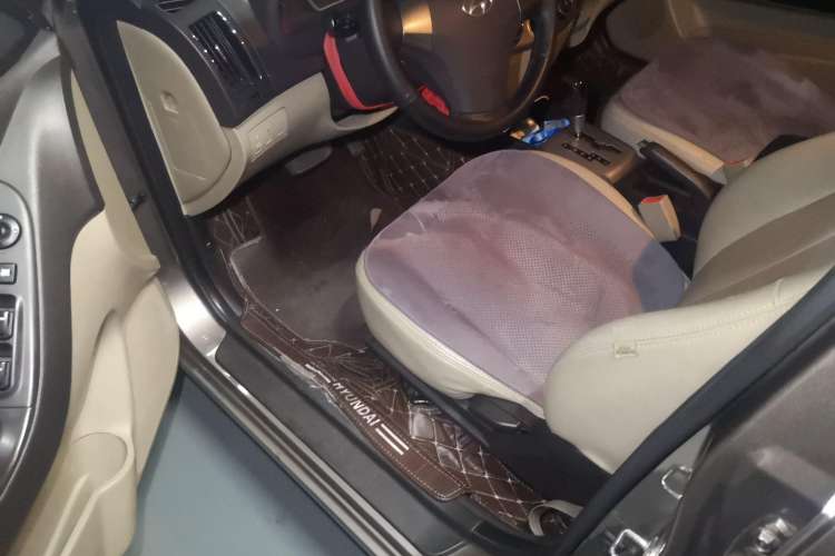 Used Hyundai Celesta 2011 1.6L Automatic Comfort Edition
