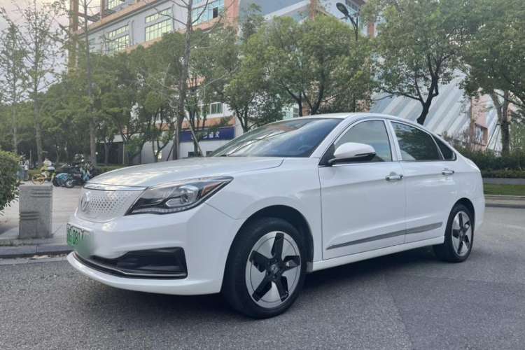 Used Dongfeng Aeolus E70 2021 Revised Version 500 Ultra-Comfort Edition