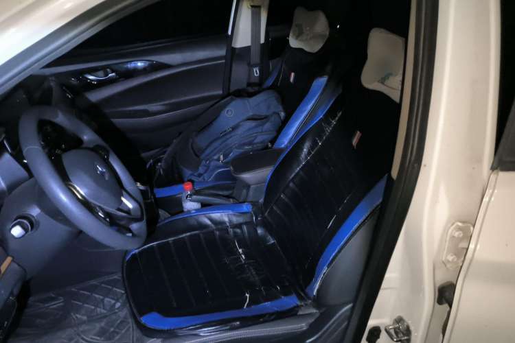 Used CHANGAN Eado DT 2019 1.6L Manual Comfort Model China VI Standard