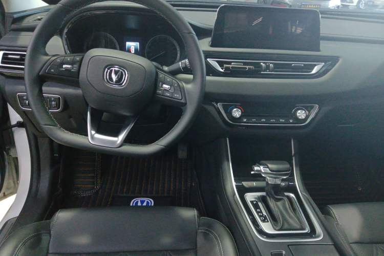 Used Changan Ruicheng CC 2022 Blue Whale Edition 1.5T DCT Luxury Model
