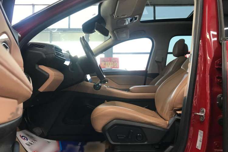 Used Nio ES8 2018 355 km Base Version 6-Seater Edition