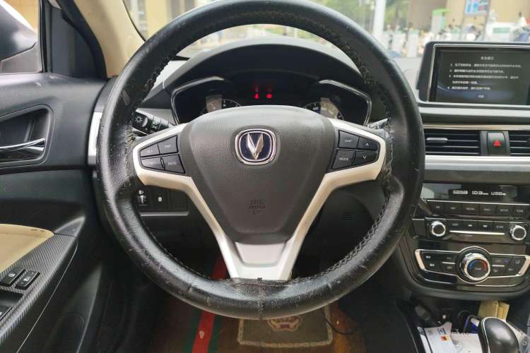 Used Changan Alsvin V7 2015 1.6L Automatic Enjoyment Model China IV Standard
