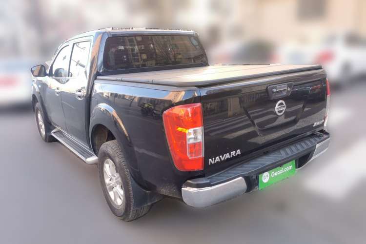 Used Nissan Navara 2017 2.5L Automatic 4x4 Luxury Edition QR25
