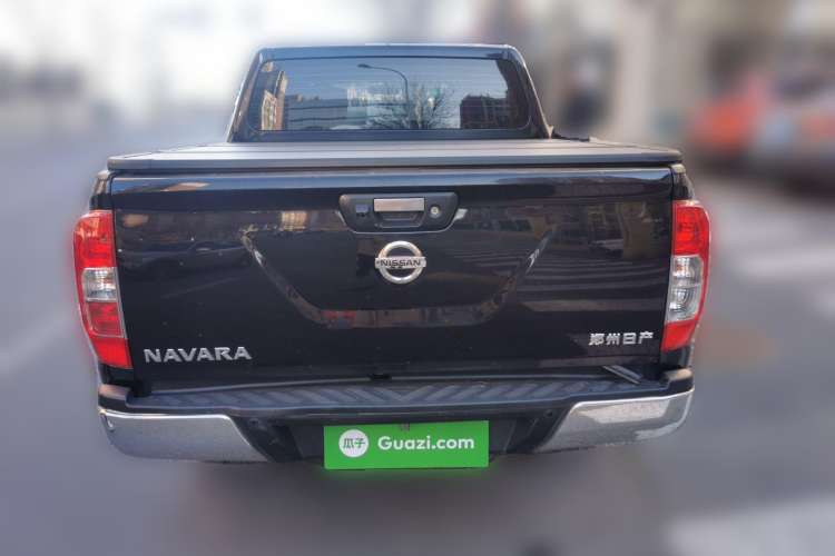 Used Nissan Navara 2017 2.5L Automatic 4x4 Luxury Edition QR25
