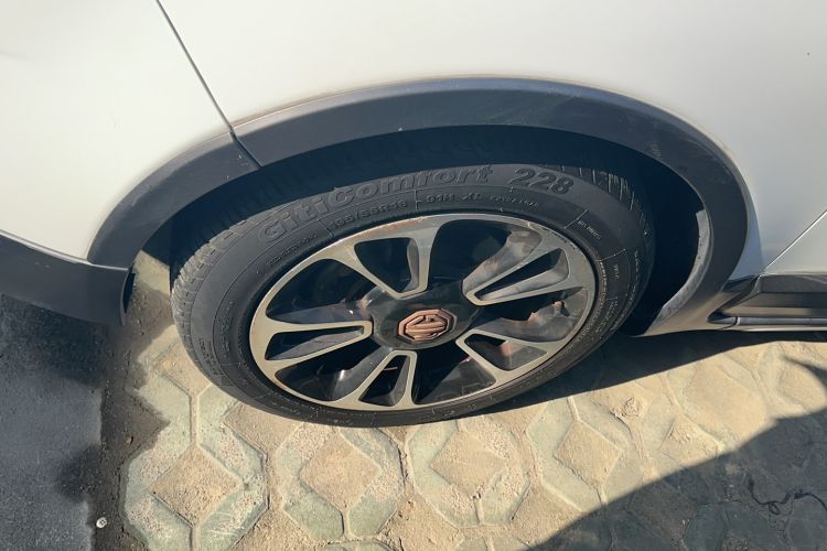 Used MG 3SW 2015 1.5L AMT Elite Model
