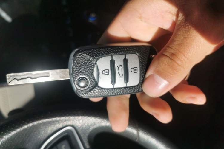 Used Wuling Hongguang PLUS 2019 1.5T Manual Luxury 7-Seater
