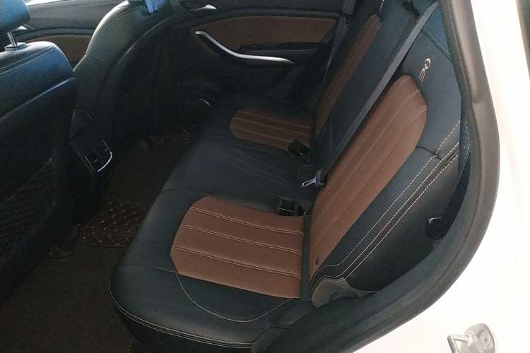 Used BYD Song 2019 1.5TI Manual Smart Connect Enhanced Model
