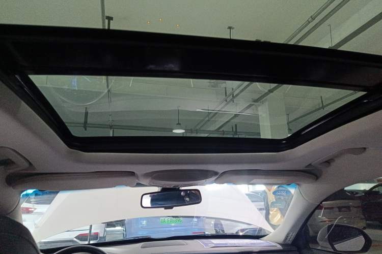 Used Ford Taurus 2018 EcoBoost 180 Luxury Model