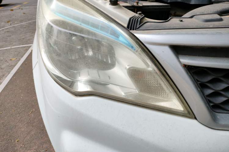 Used HYOSOW H2 2016 H2E 1.5L Elite Model BJ415B Right Front Headlight