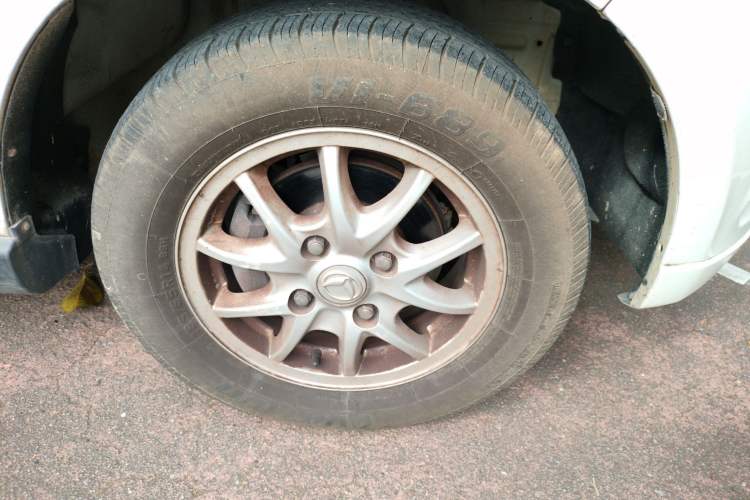 Used HYOSOW H2 2016 H2E 1.5L Elite Model BJ415B Right Front Wheel Hub