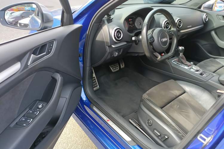 Used Audi S3 2015 S3 2.0T Limousine
