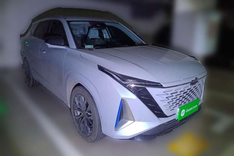 Used CHANGAN OSHAN Z6 New Energy 2022 Blue Whale iDD 150KM Flagship PLUS Smart Parking Edition Front Right 45 Deg