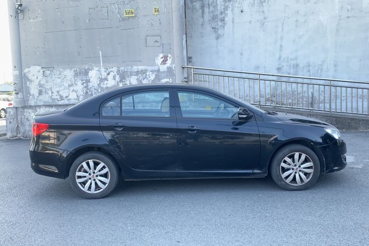 Used Roewe 350 2015 1.5L Automatic Luxury Sunroof Edition
