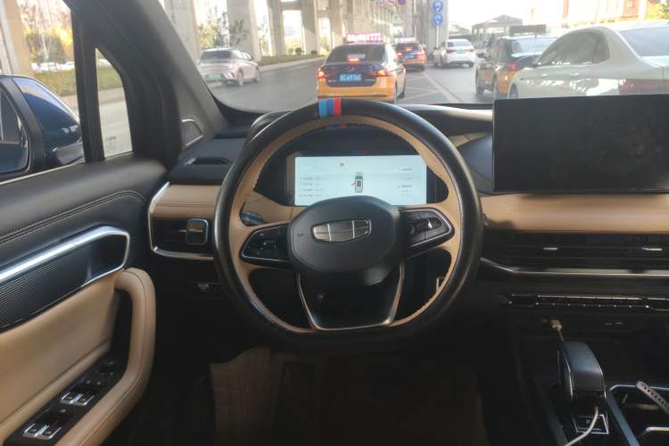 Used Geely Auto Haoyue L 2023 2.0T DCT Flagship Version