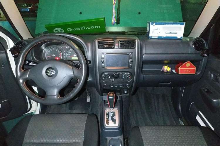 Used Suzuki Jimny 2011 1.3 AT