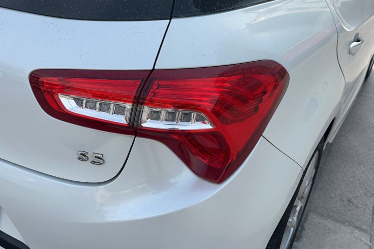 Used DS 5 2014 1.6T Elegant Version THP160