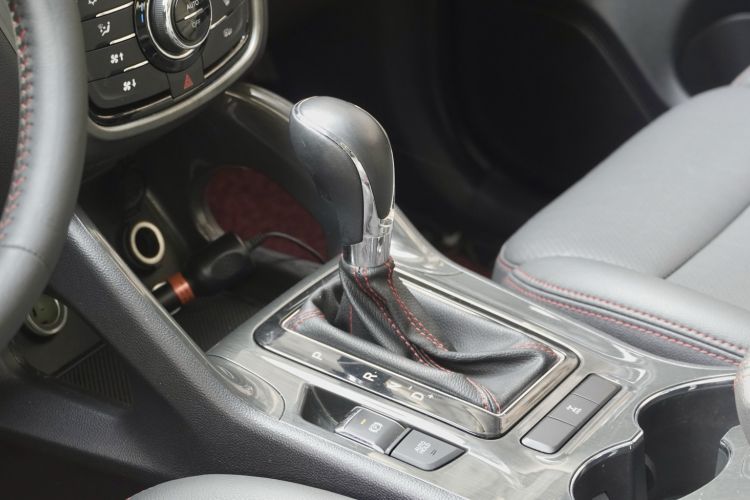 Used Changan CS75 2017 Shangkui Edition 1.8T Automatic All-Wheel-Drive Luxury Model