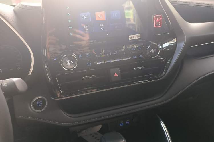 Used Toyota Crown Kluger 2022 2.0T Four-Wheel Drive Enjoyment Edition
