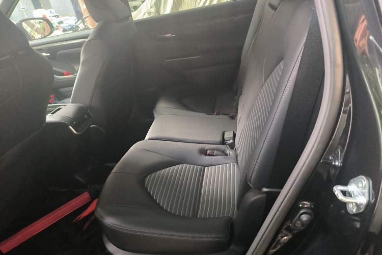 Used Toyota Crown Kluger 2022 2.0T Four-Wheel Drive Enjoyment Edition
