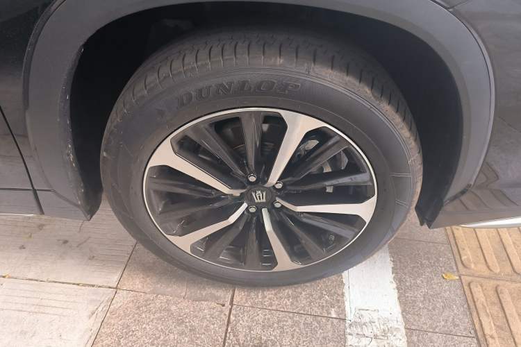 Used Toyota Crown Kluger 2022 2.0T Four-Wheel Drive Enjoyment Edition
