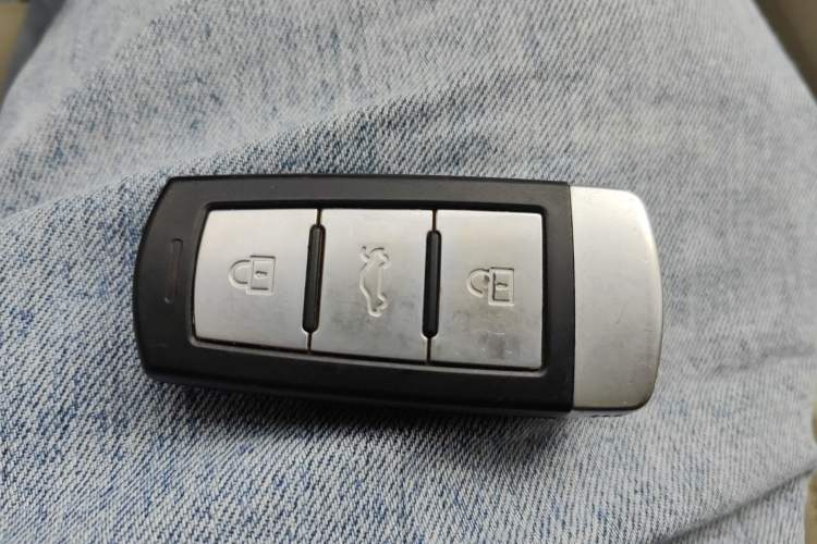 Used Zotye T800 2018 2.0T Automatic Luxury Connected 7-Seater