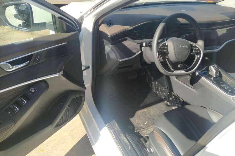 Used Dongfeng Aeolus Yixuan MAX 2021 1.5T Super Cool Dad Edition
