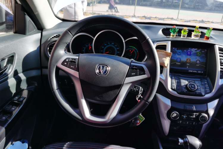 Used Changan Eado New Energy 2016 All-Electric Luxury Model