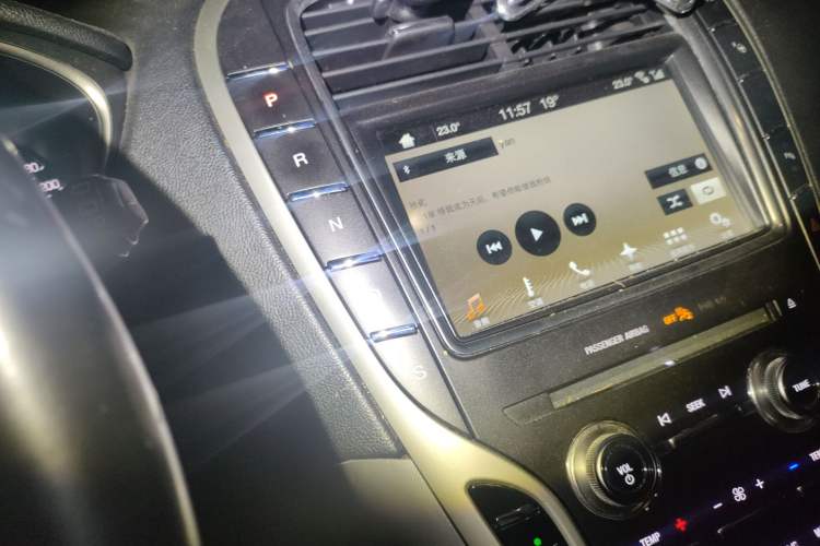 Used Lincoln MKX 2018 2.0T Four-Wheel Drive Zunya Edition