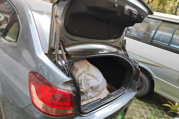 Used Citroen C-Quatre 2009 Sedan 1.6L Automatic Fashion Edition