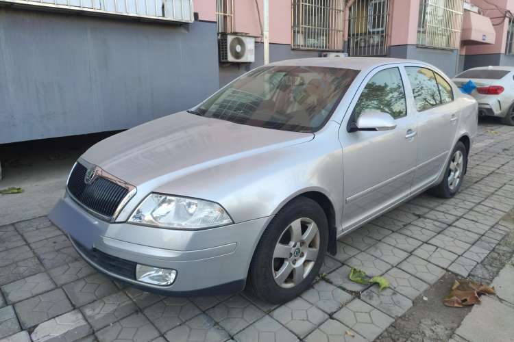 Used Skoda Octavia 2009 1.6L Manual Eado Edition