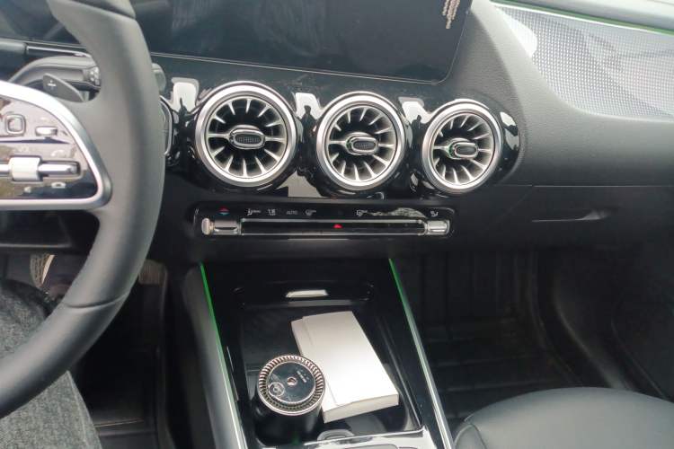 Used Mercedes-Benz EQA 2023 EQA 260 Audio And AC Panel