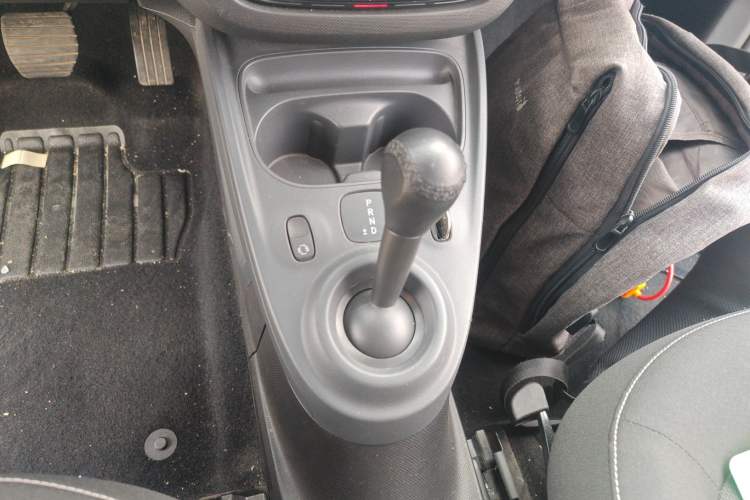 Used smart fortwo 2018 1.0L 52kW Hardtop Passion Edition China V Standard
