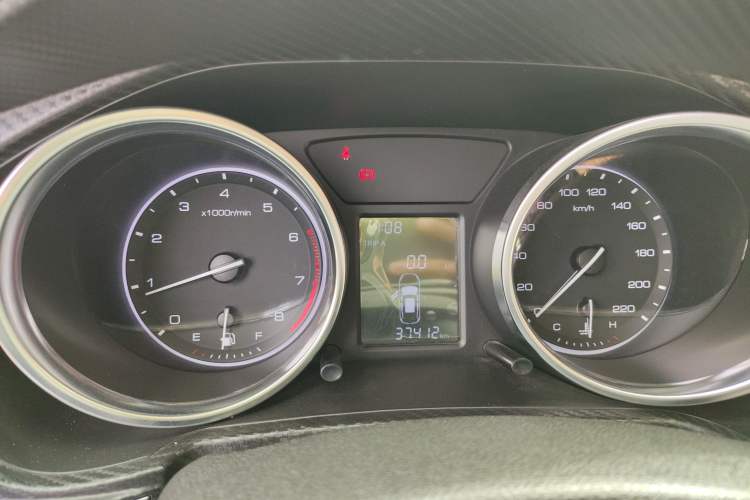 Used Zotye T300 2017 1.5L Manual Luxury Model