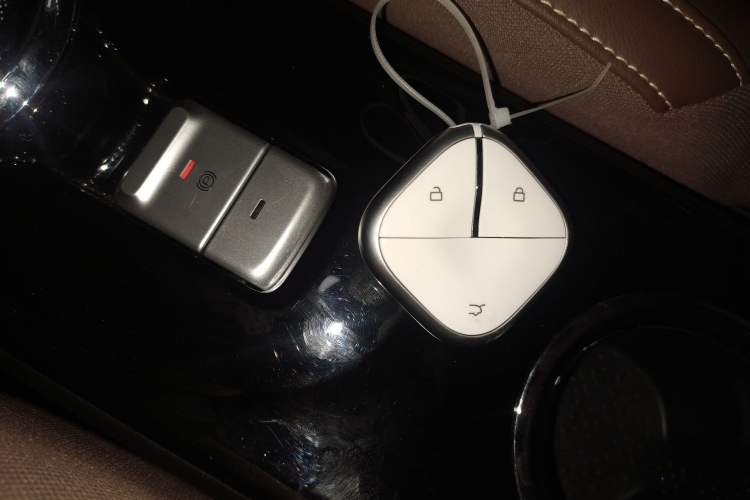 Used Wuling Bingo 2023 333 km Lingxi Connected Version