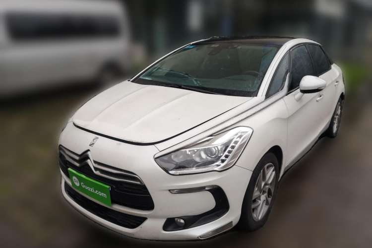 Used DS 5 2013 1.6T Elegant Edition THP160