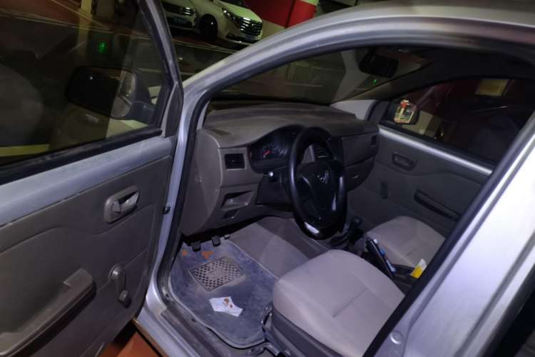 Used Wuling Rongguang V 2019 1.5L Practical Model China VI LAR
