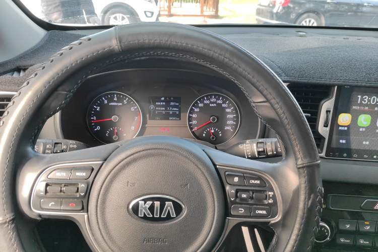 Used Kia KX5 2016 2.0L Automatic 2WD GLS