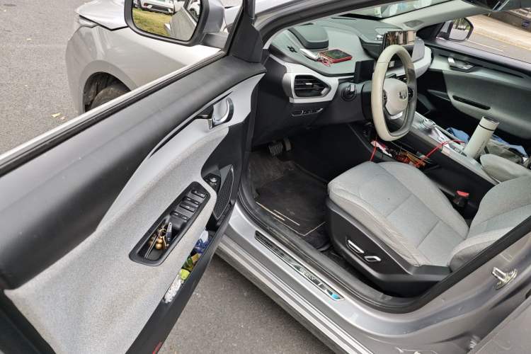 Used Geometry A 2019 High-Value Standard Range Cube Edition
