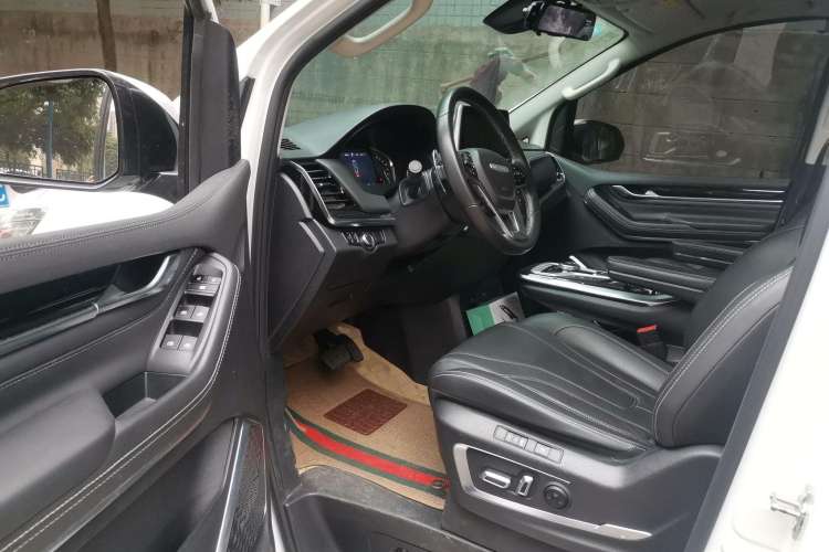 Used SAIC MAXUS G20 2020 2.0T Gasoline Automatic ZhiZun Edition
