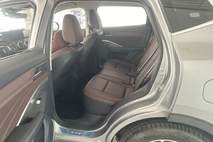 Used Wey VV6 2021 2.0T Two-Wheel Drive Smart Protection+
