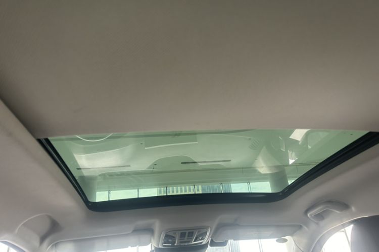 Used Wey VV6 2021 2.0T Two-Wheel Drive Smart Protection+
