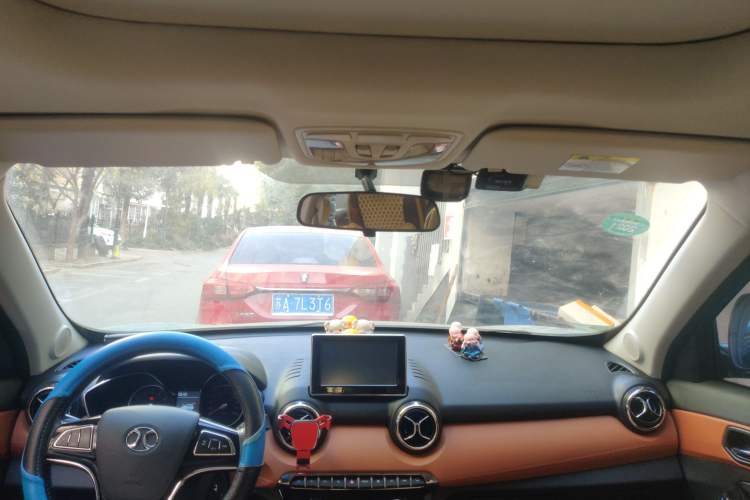 Used BAIC Senova X35 2016 1.5L Automatic Luxury Edition
