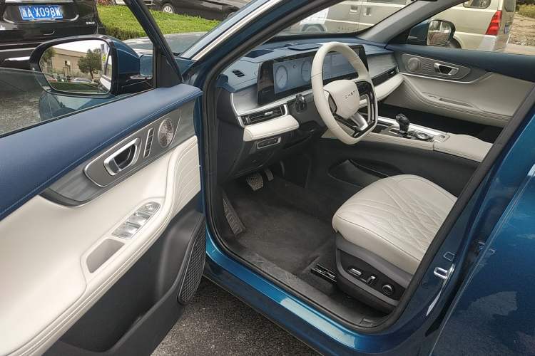 Used Chery Tiggo 7 PLUS New Energy 2023 1.5T ZhiZun Trim