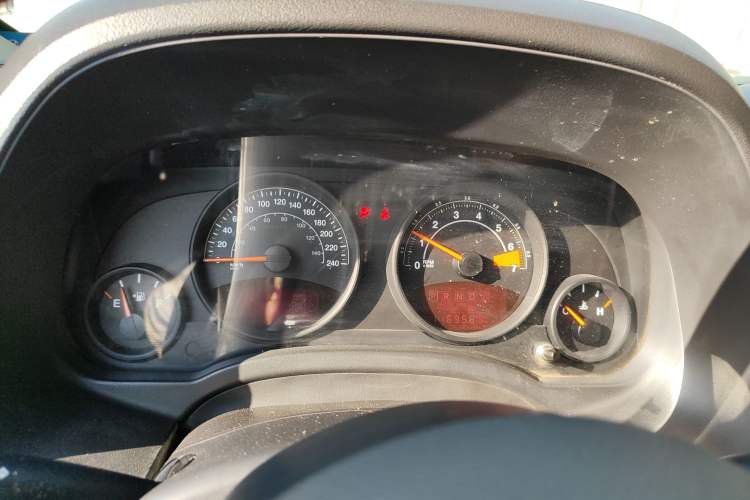 Used Jeep Patriot 2014 2.4L Sport Edition Instrument Cluster