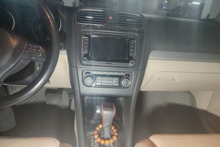 Used Volkswagen Golf 2010 1.4 TSI Automatic Luxury Model
