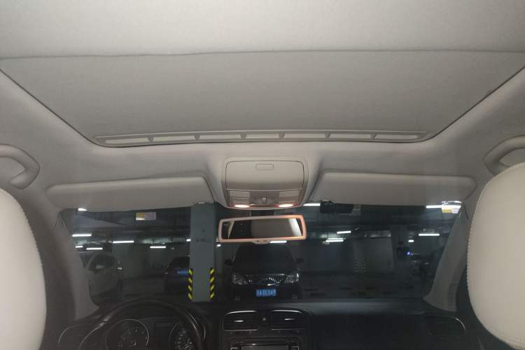 Used Volkswagen Golf 2010 1.4 TSI Automatic Luxury Model
