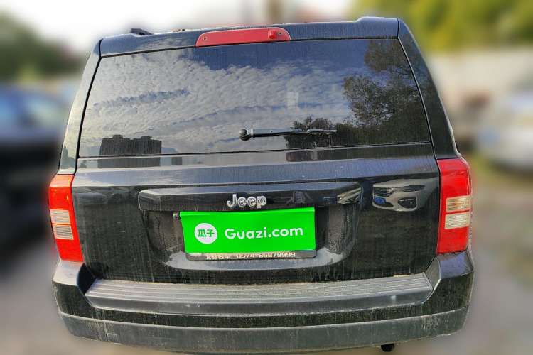 Used Jeep Patriot 2014 2.4L Sport Edition Rear